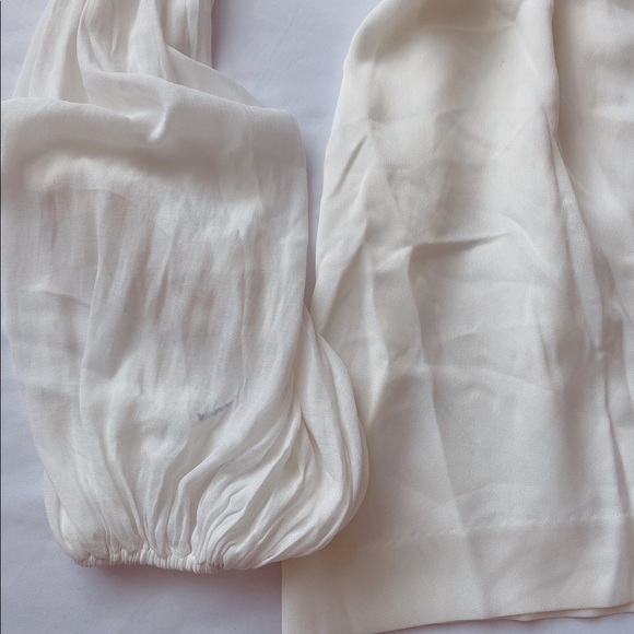 LPA dolly sheer sleeve dress ♡ - Picture 3 of 4